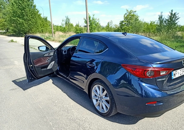 Mazda 3 cena 57900 przebieg: 80778, rok produkcji 2017 z Piaseczno małe 191